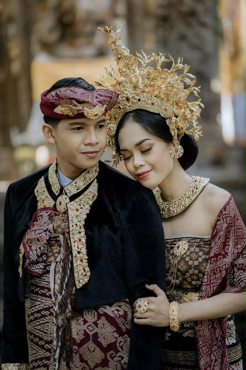 Maya & Ardi